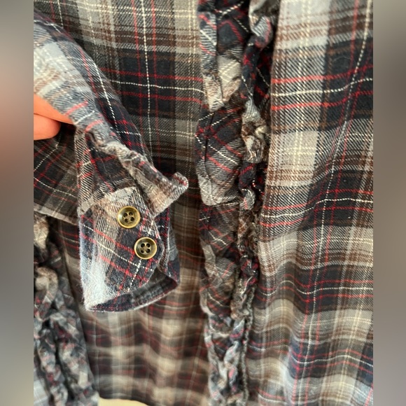 Eddie Bauer Ruffle Flannel Button zip - Picture 4 of 8